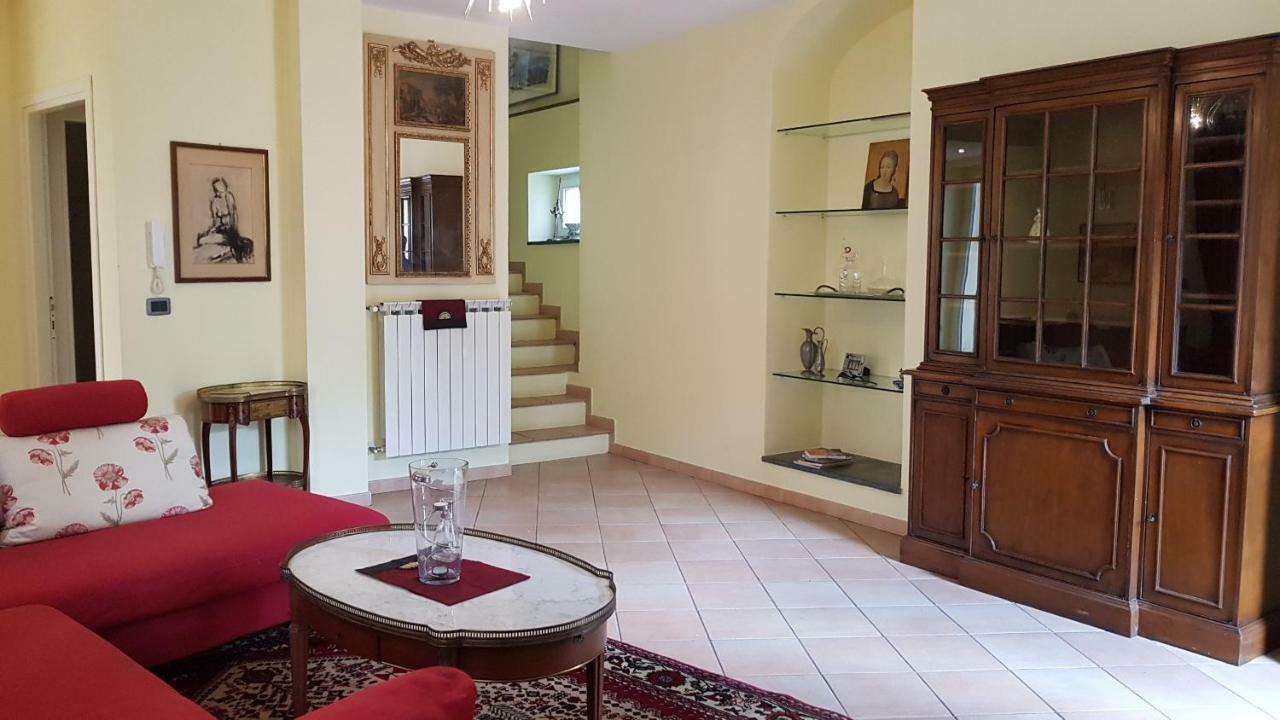 Casa Vacanze Cristina 因佩里亚 外观 照片
