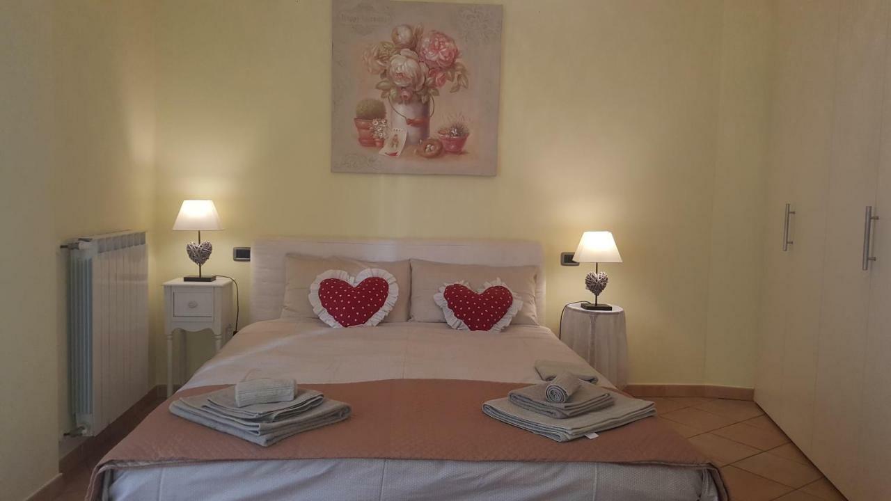 Casa Vacanze Cristina 因佩里亚 外观 照片